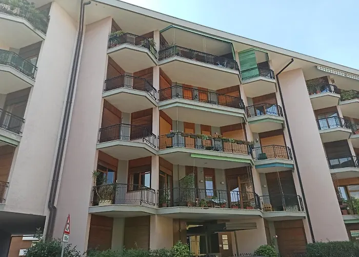 Blue Wave Apartment Arona - Lago Maggiore